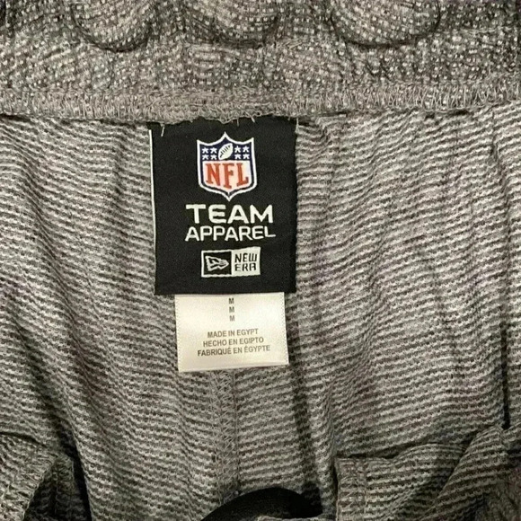 New Era NFL Team Apparel Shorts - Picture 3 of 4